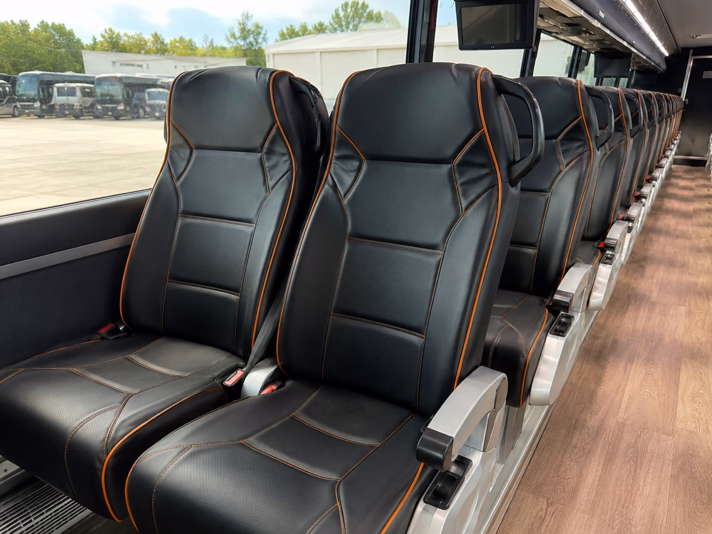 book sporting event transportation in fort smith or any city nearby