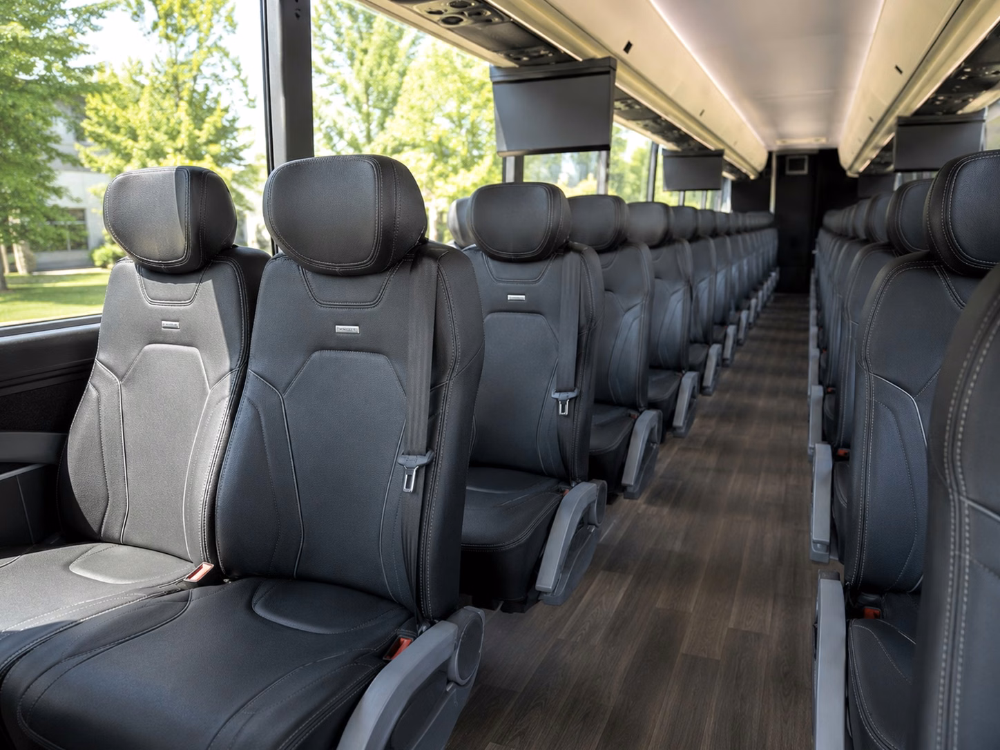 how where and when you re traveling affects your fort smith bus rental rate